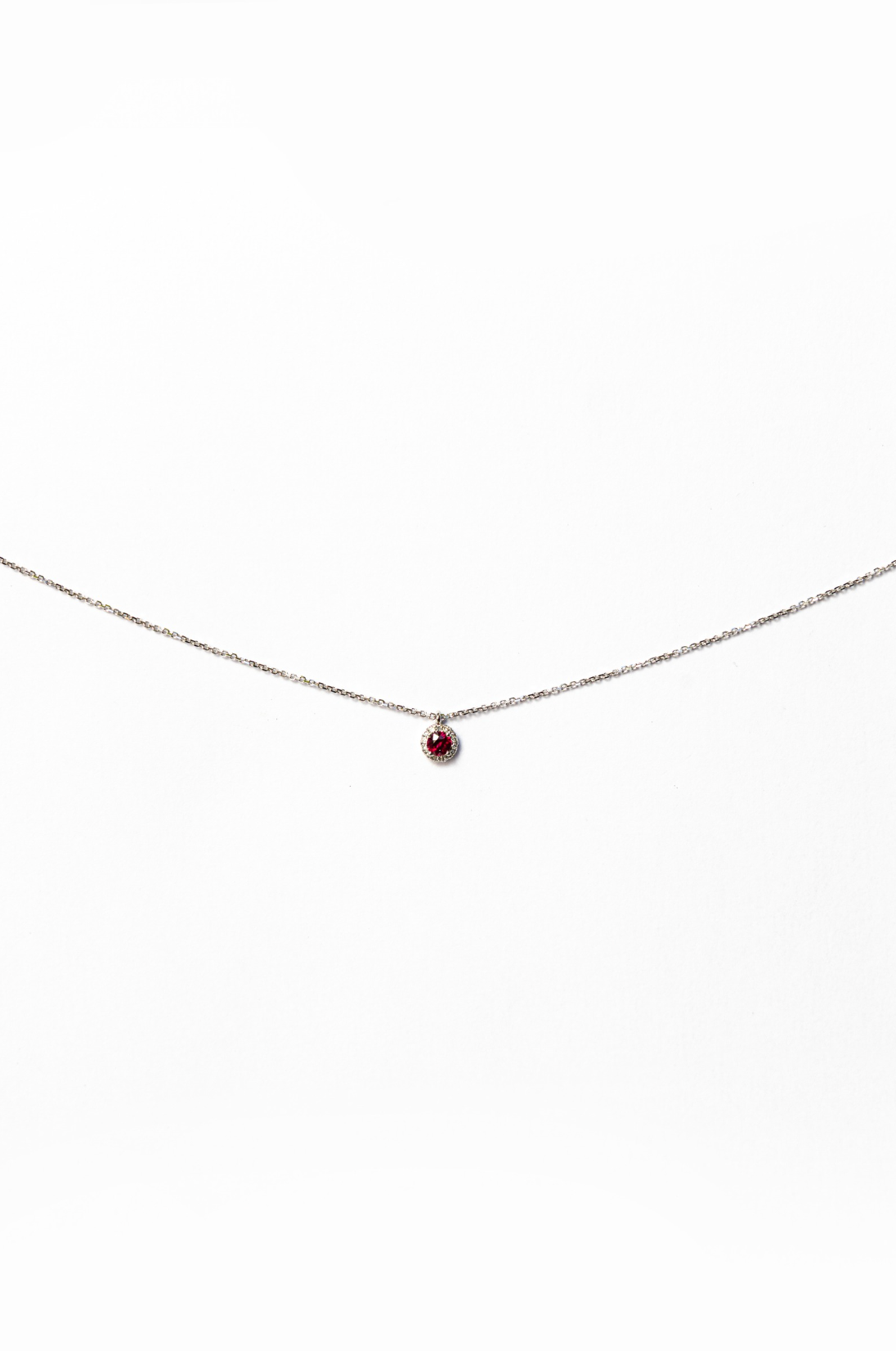 Collar Punto de Rubí
