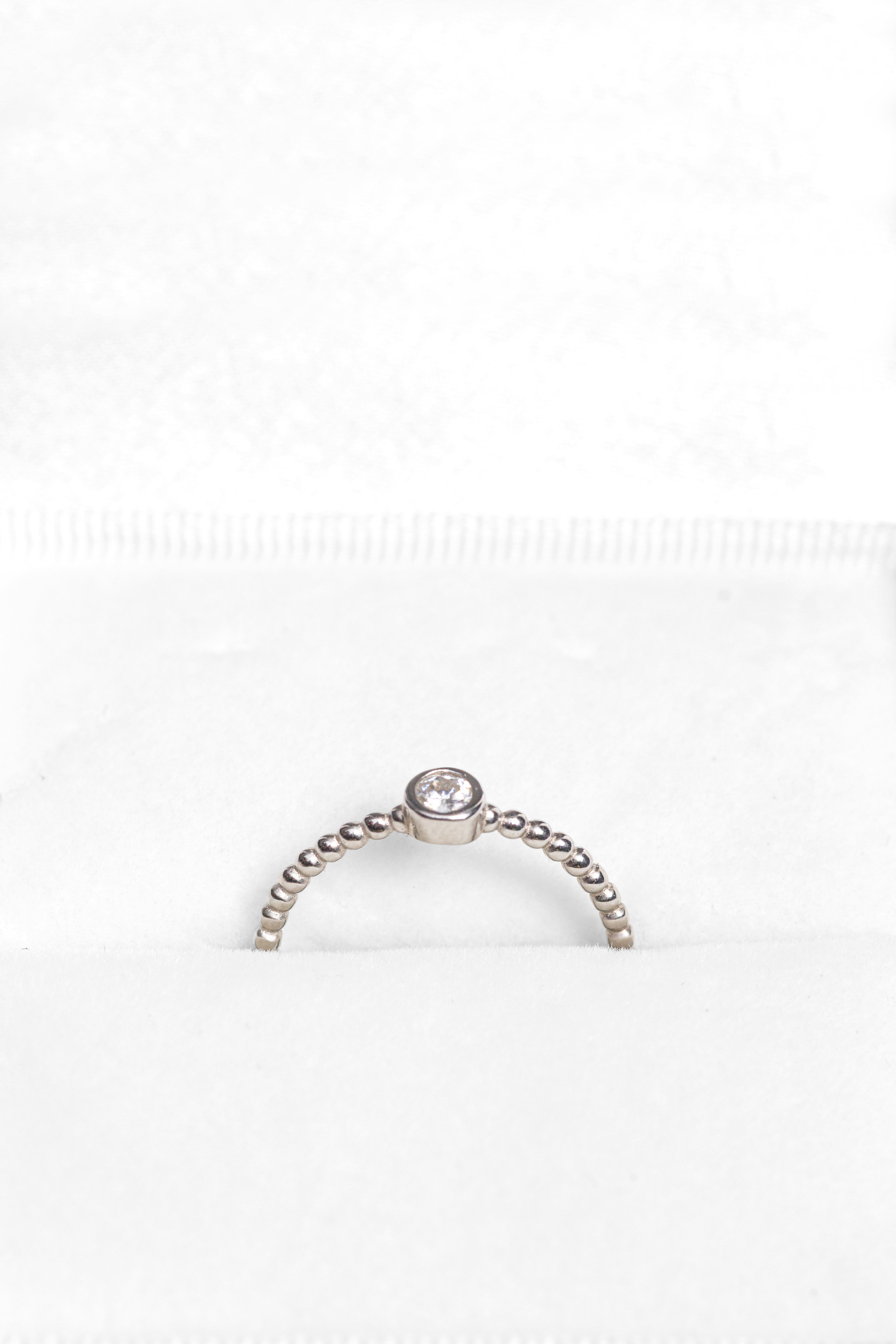 Anillo Amelia