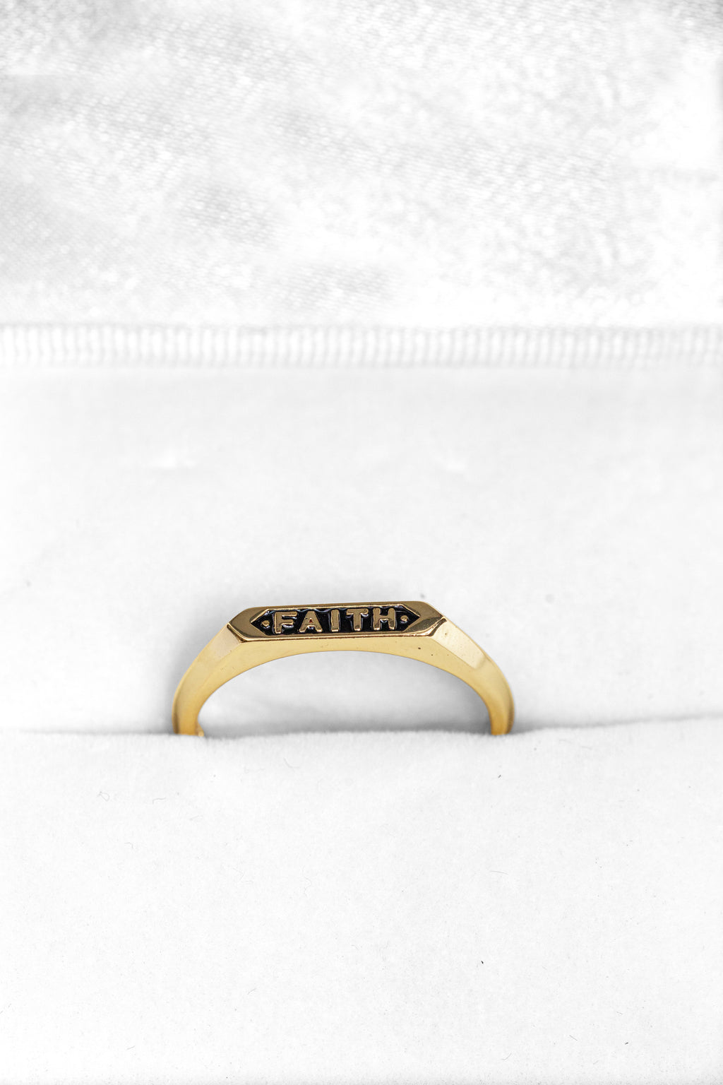 Anillo Faith