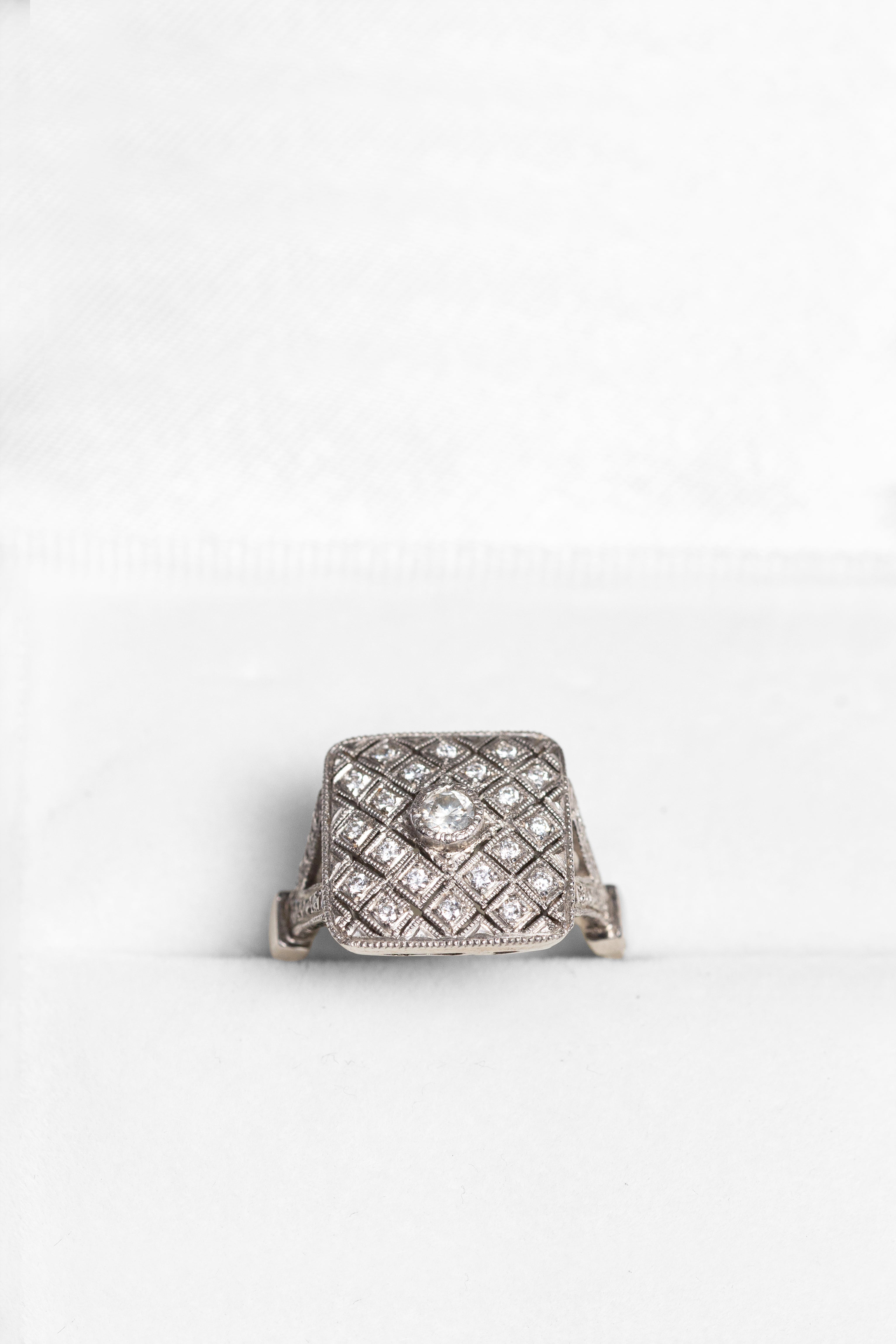 Anillo Carmen