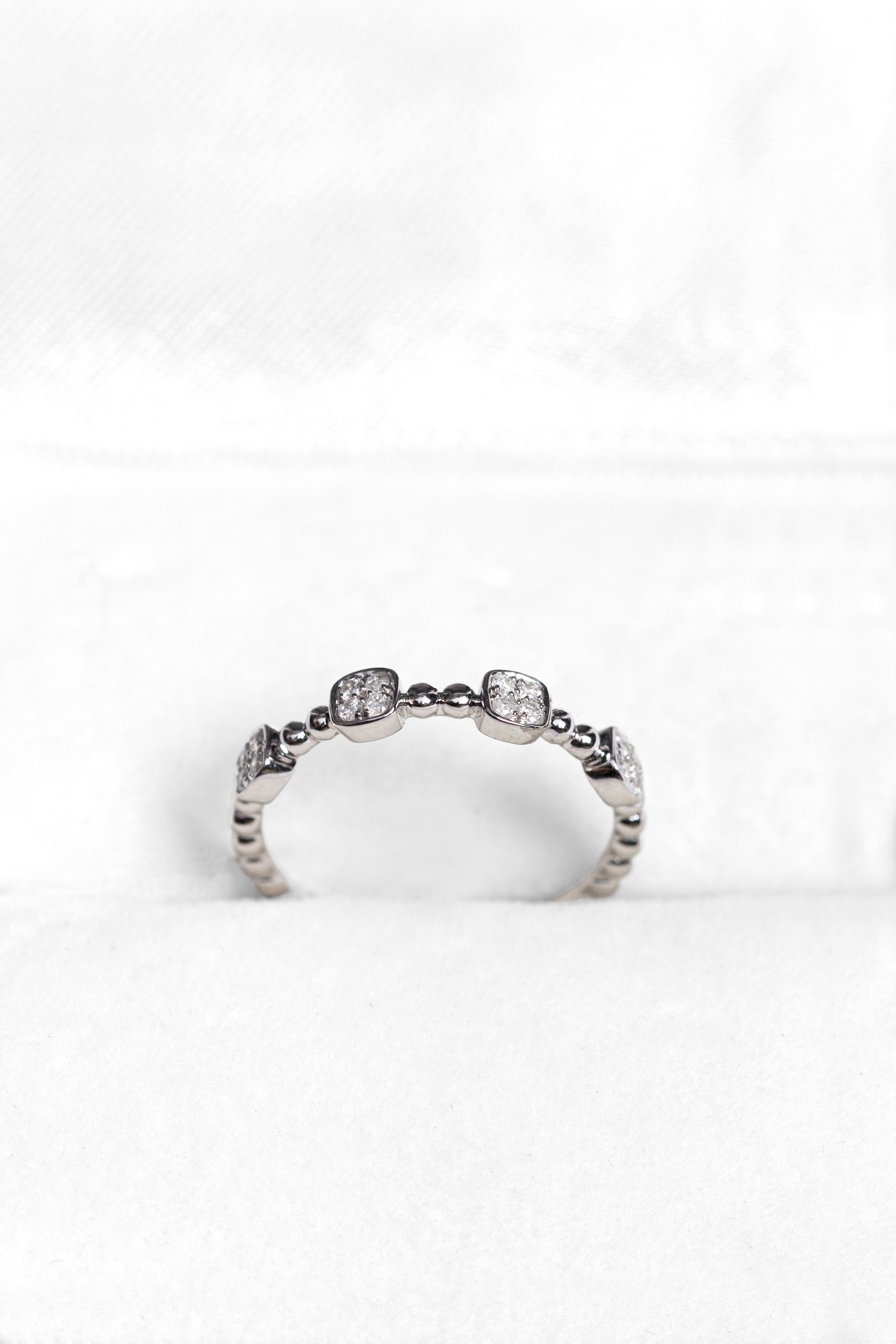 Anillo Jacinta